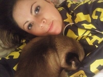 Pretty_Sarah Public Pic 4