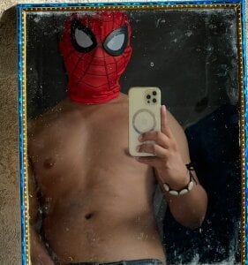 santyhotbi Tu Spiderman hot Pic 2