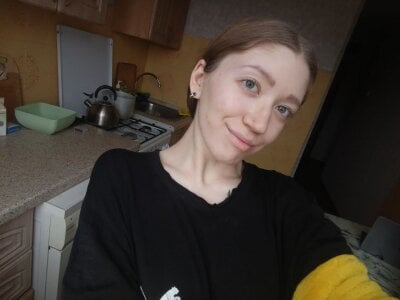 MargarettNewbie Angela Cuteee ^_^ Pic 3