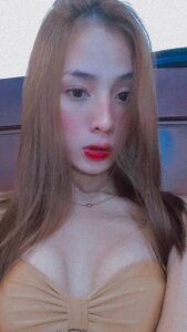 SweetSexyCummer Akii Maristela Pic