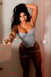 Laurensaenz1 Public Pic