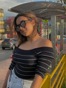 Sara_colyn Me💘😍 Pic