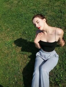 Kira_Young