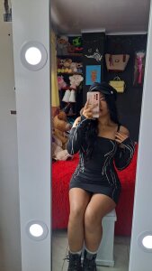 Samantha_collins_2 Public Pic 5