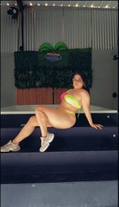 AzucenaBigAss Public Pic 2