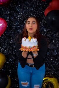 happy birthday to me de violetasimonz  6 Imagens