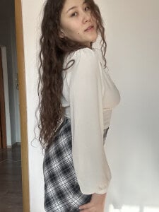 Riz_girl just need to show clothes #4 Pic 2