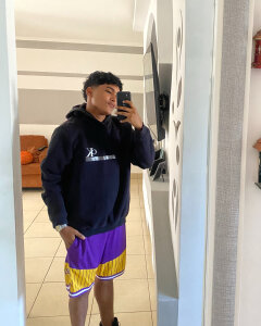 IJuan28 Public Pic 4