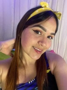 ZoeKuipers13 I'm so happy today I got like a doll.🤩🥰 Pic 3