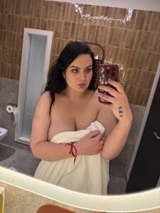 RealMiaVelvet Public Billede 7