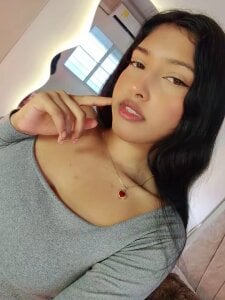 Lia_Passion Public Pic 2