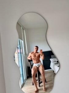 SEXY CARAMEL SKIN de bruno_cavalli  3 photos