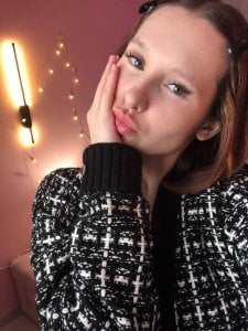 Haya_Harareet Public Pic 3