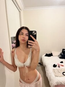 emily_34_ Public Εικόνα 6