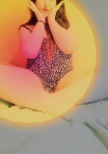 red_misstess_wow Public Pic 3