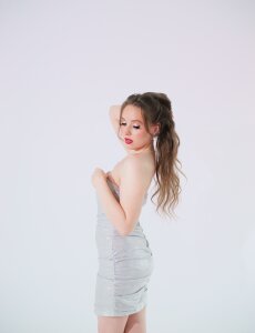 KathyStewart christmas outfit Gambar 3