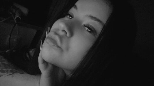 Public de Emily_Muse  3 Imagens