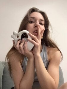 PetraHambelton Honey? Pic