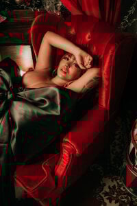 Have you already asked me for Christmas???? ✨✨✨ de SteffanyBeck  3 Imagens