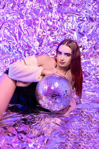 🌹 Touch me with your eyes first. de Maylu_Fox  photos