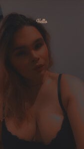 Alina23Velvet Public slika