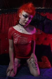 Baby_Punk1 🔥Come closer... I promise you'll like me.🔥 Pic 3