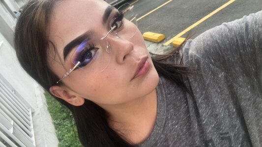 Chloemercury Introducing myself 😍 Immagine  9