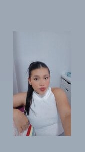 SHINYY_STAR_ wearing my new lingerie Gambar 2