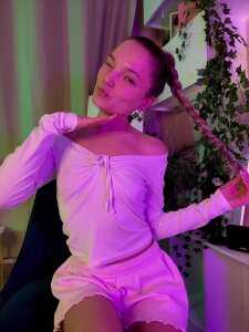 JulieLupo just sexy Εικόνα