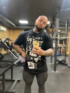 Aaron_MusclePublic照片 3