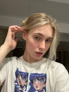 HoneyRay School girl hehe Pic 2