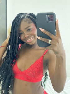 CharlotteTarlor 🌹HOT IN RED🌹 Pic 3