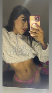 Zoe_thalia Public Pic 2