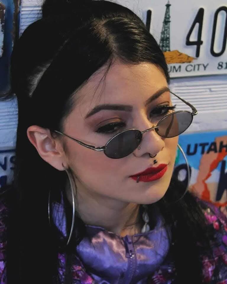 AntonellaEscudero Kiss & Tell 💋 Εικόνα