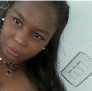 ebony_544