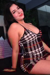 Lara_skye Sexy touch 🔥 Pic 4