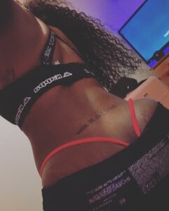 Public od missbbydior  5 snímek