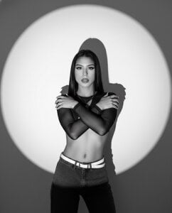 keytinthomson_ Keytin being Keytin Poză 4