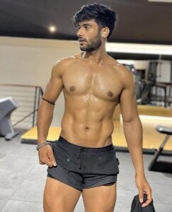 akaashrajputtt Public Billede