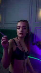 VictoriaJo Public Billede