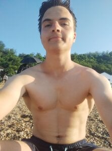 MrPine19 Public Foto 2