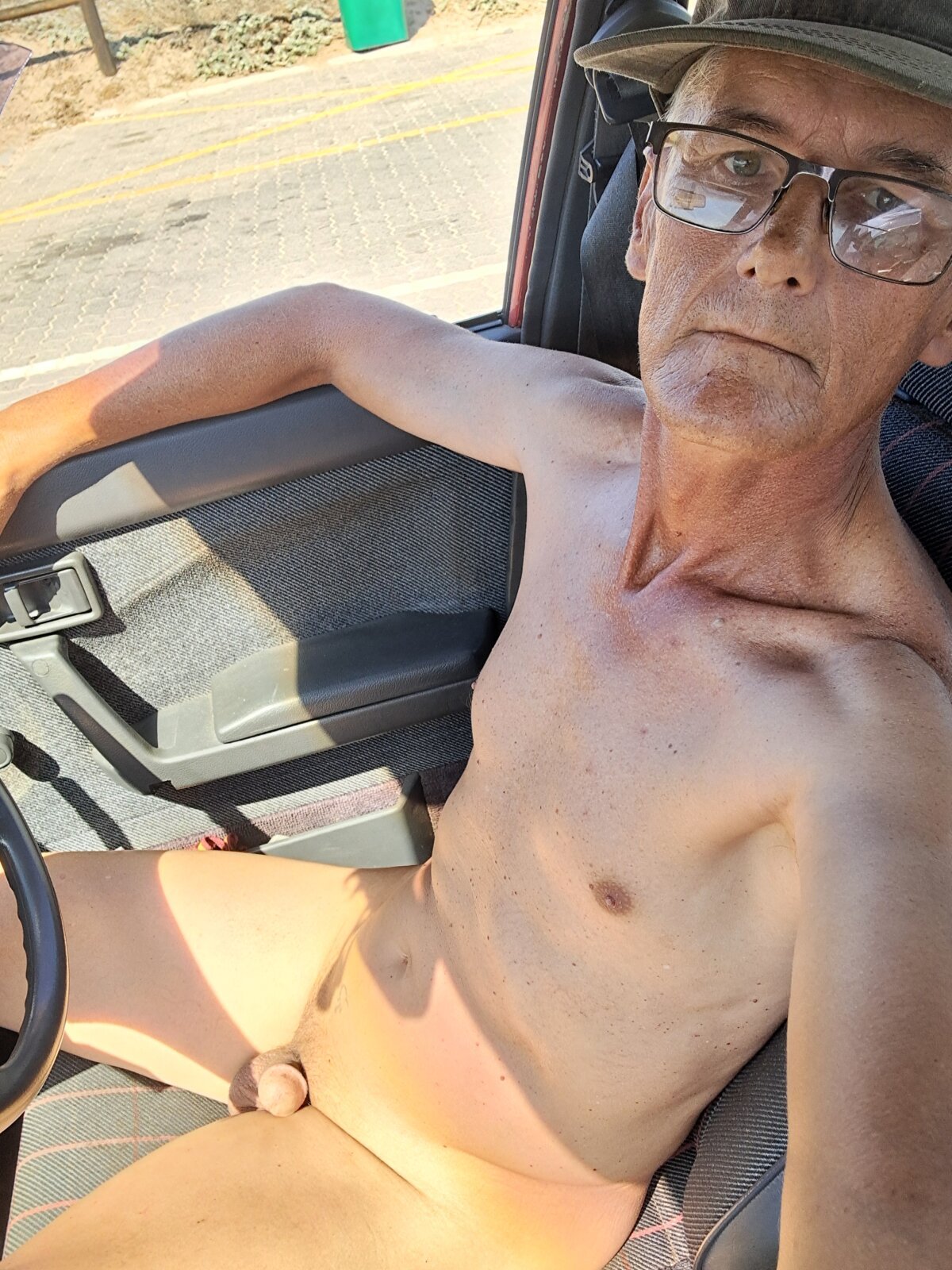 nudiststeve1 热门图片 1050