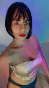 BrendaMore sexy one Photo 6