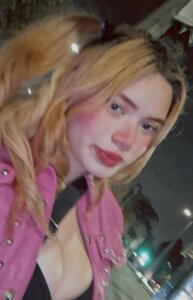 Amyhills_777 Public Pic 3