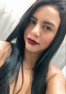 KellyJoness_Public Bild 3