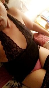 prettyythickk420 Public Pic 4