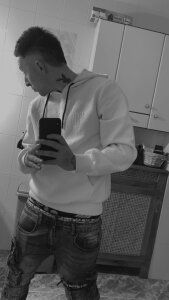 robeertiito Public Hình 5