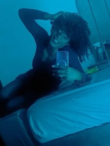 🤍🤍🤍🤍 de puca_ebony  2 photos