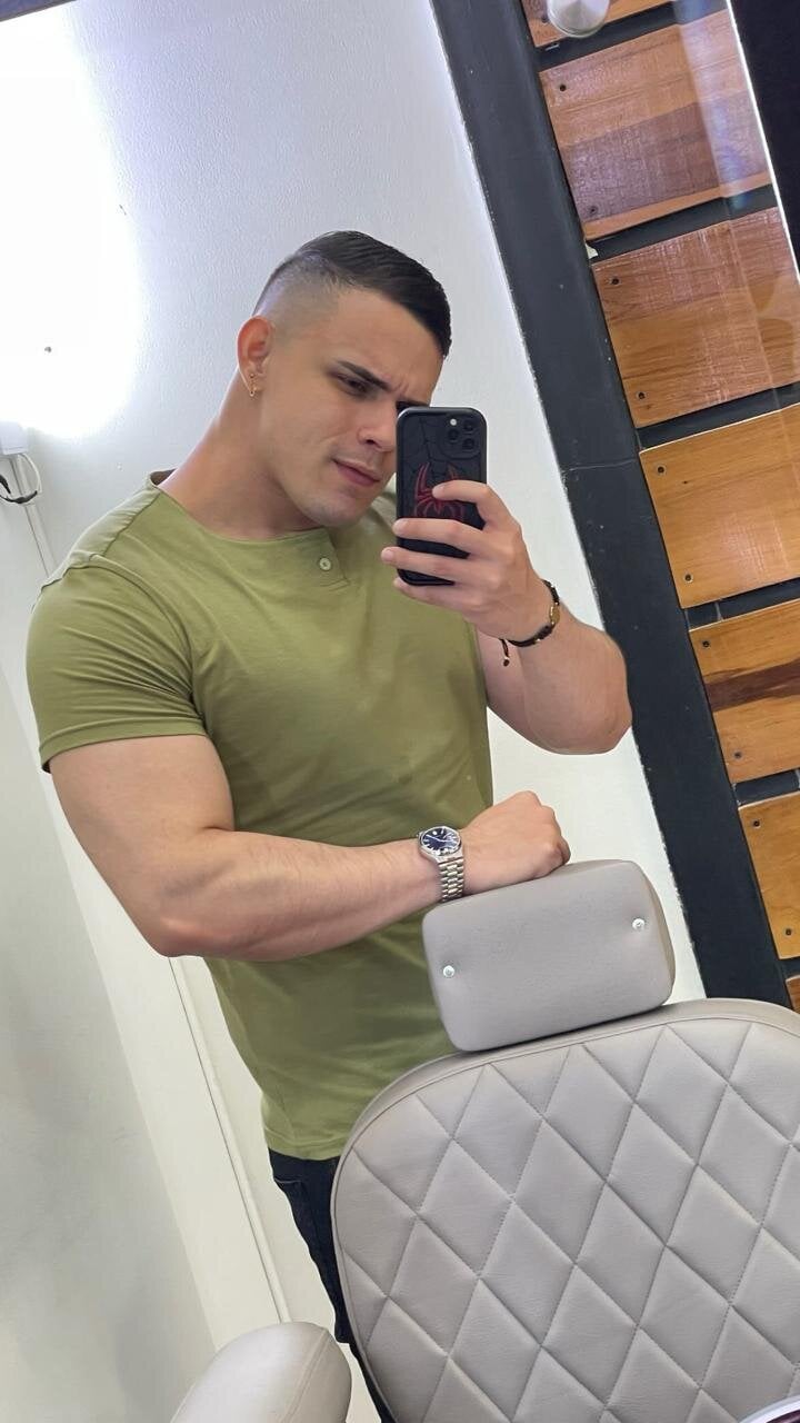 صور Regansmiths الرائجة  137