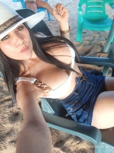 kethe_love_ Happy Gambar 2